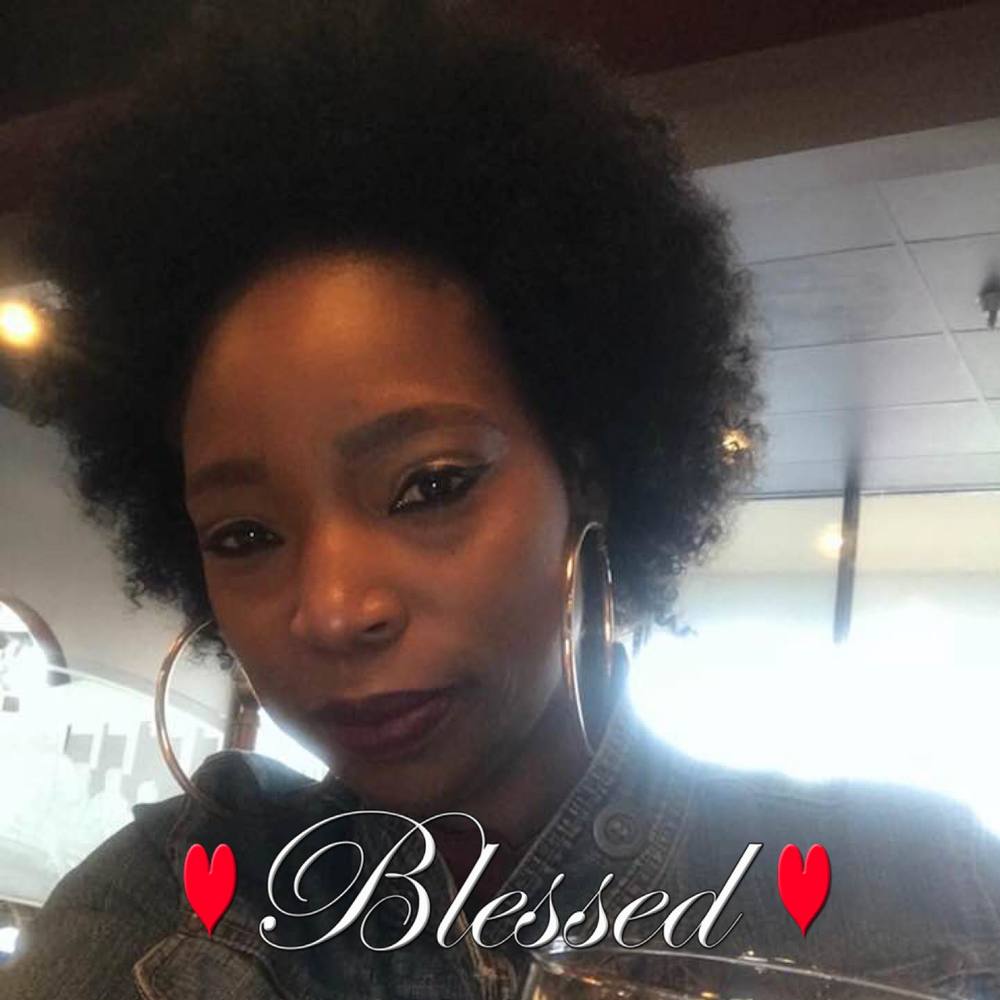 Meet your Posher, Tonia